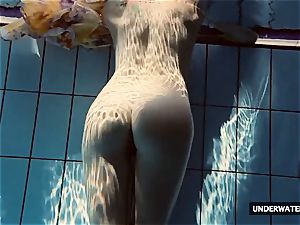 red-hot ample jugged nubile Lera swimming in the pool